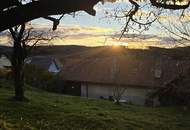 "Baugrundstück mit Aussicht"