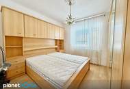 Entzückendes kleines Haus auf großem, sonnigem Grund