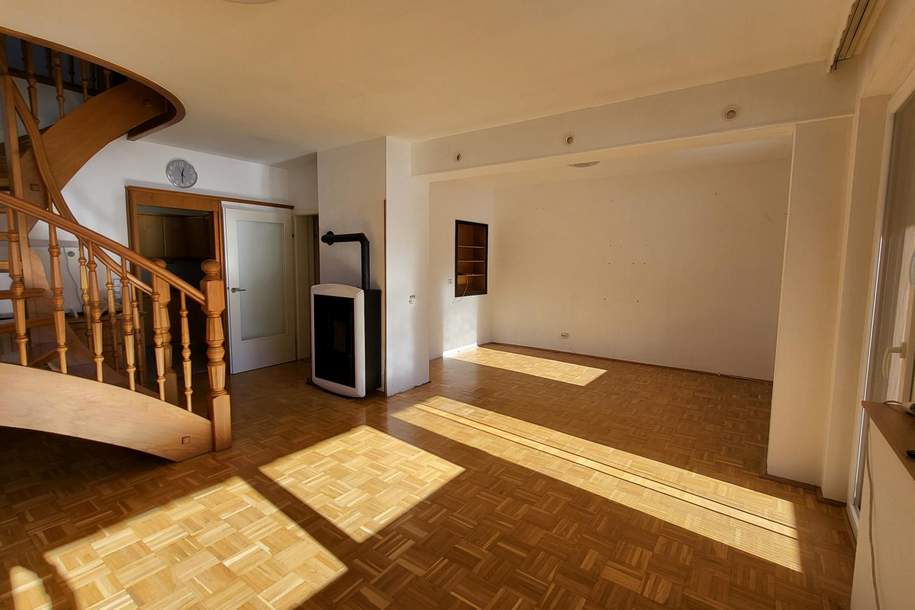 Zur Miete - eine tolle Maisonette-Wohnung mit wundervollem Ausblick in die Berge..., Wohnung-miete, 984,08,€, 8911 Liezen
