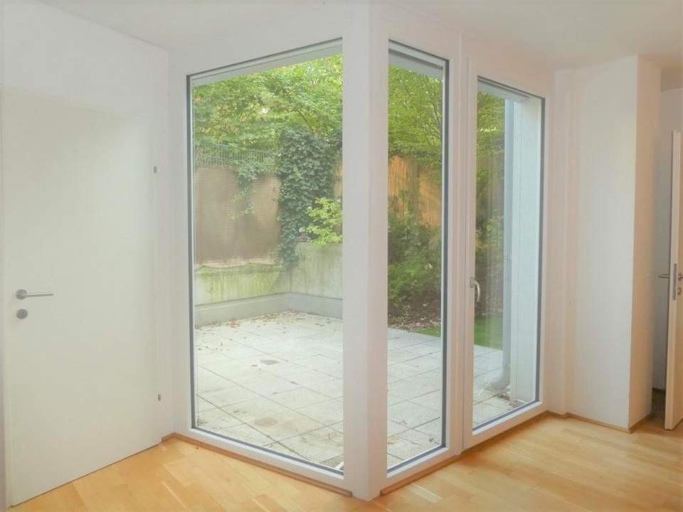 Hofseitige Gartenwohnung mit Terrasse - Traumlage Webgasse!! AB JUNI!!