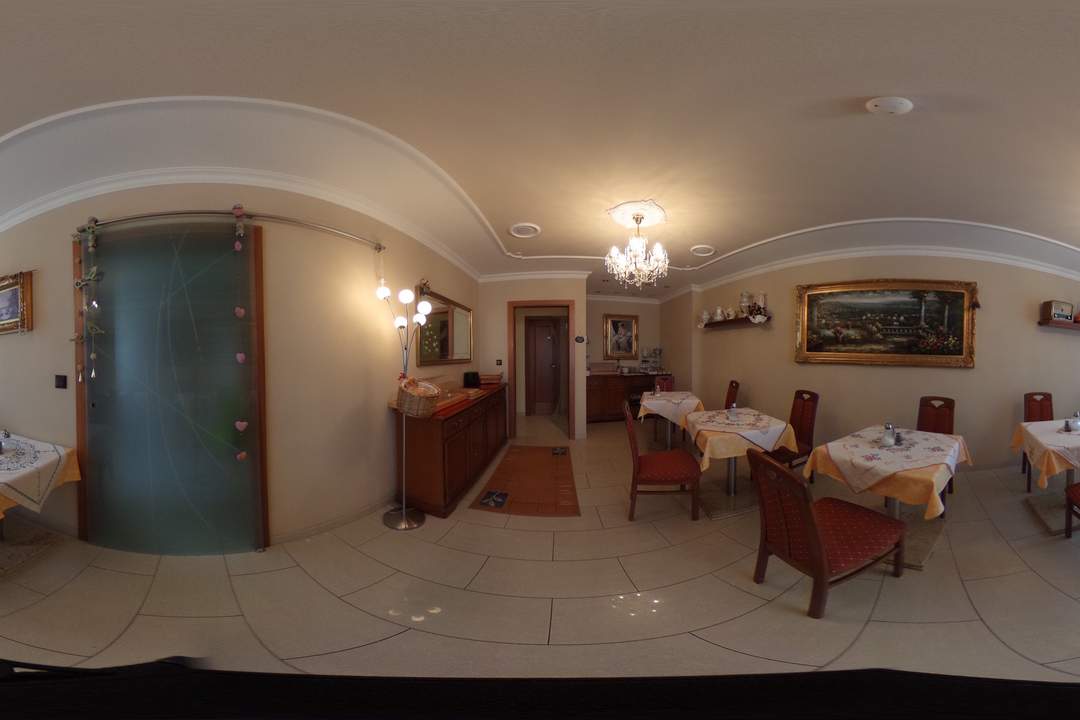 Gut geführte Frühstückspension + gepflegtes Einfamilienhaus bei Tulln!