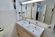 Ehemaliger Heuriger in den Sooßer Weingärten mit 2 Wohneinheiten und riesigem wundervollem Garten