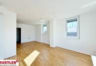 2-Zimmer-Dachgeschosswohnung mit Terrasse!