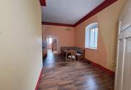 Sanierungsobjekt mit mehreren Wohnungen in absoluter Ruhelage