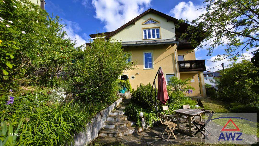 Familienwohnhaus in exklusiver Lage am Wolfersberg!