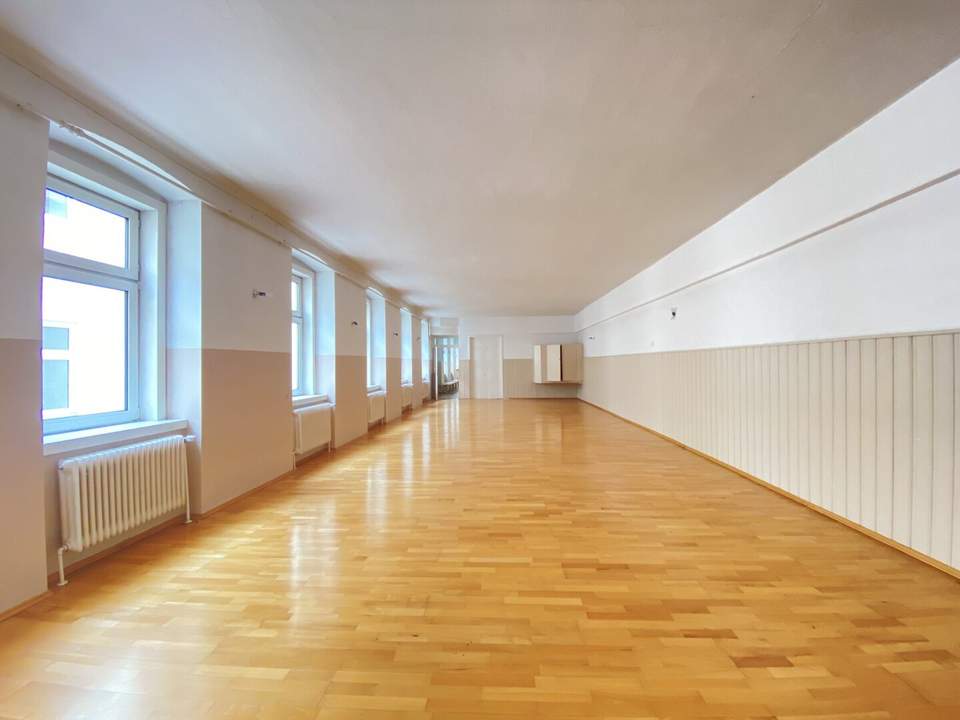 BÜRO + LOFT + BESTE FREQUENZ + MARIAHILFER STRASSE!