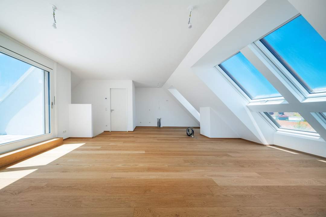 THE TEMPTATION - Traumhafte Maisonette mit Terrasse & Balkon | 19 m² Freifläche, 3 Zimmer