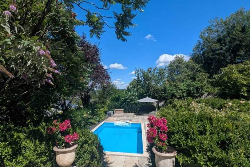 Wunderschöne Villa mit Pool und weitläufigem Grundstück, Nähe Pressbaum, Haus-kauf, 1.690.000,€, 3032 Sankt Pölten(Land)