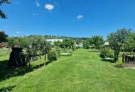 Gepflegtes Einfamilienhaus mit traumhaft großem Garten und großzügiger Garage in Bad Gleichenberg