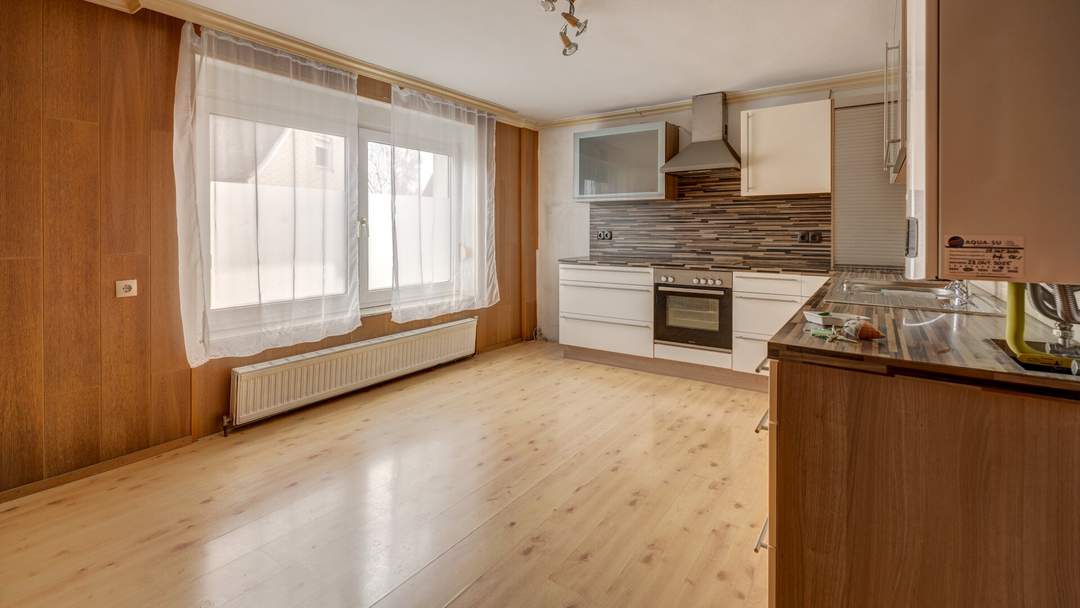 Wohnung in 3 Parteien Haus