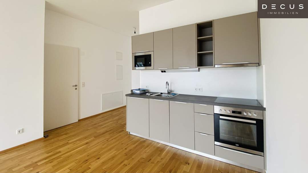 / BALKON / MODERNE AUSSTATTUNG / 2 ZIMMER / GUTE AUFTEILUNG / VERFÜGBAR AB 1.04.2025