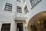 Exklusives Dachgeschoß-Juwel in der Bäckerstraße