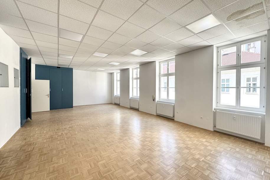 Großzügig gestaltetes Büro in Ruhelage - Grundriss veränderbar - 3. Liftstock in einem gepflegten Bürogebäude!, Gewerbeobjekt-miete, 3.470,98,€, 1060 Wien 6., Mariahilf