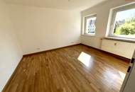 Stilvoll sanierte 3-Zimmer-Wohnung für anspruchsvolle Paare &amp; kleine Familien: flexible Raumaufteilung, helle Küche, hochwertiges Badezimmer, ruhige Lage &amp; perfekte Infrastruktur in Münichholz!