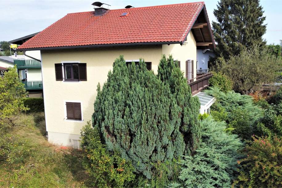 Vielseitiges Ein- bis Zweifamilienhaus mit Garage aus den 70ern, Haus-kauf, 595.000,€, 5201 Salzburg-Umgebung