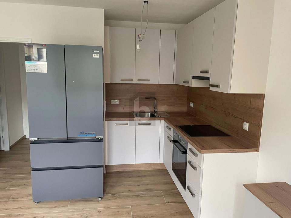 NEU RENOVIERTES WOHNJUWEL IN LINZ