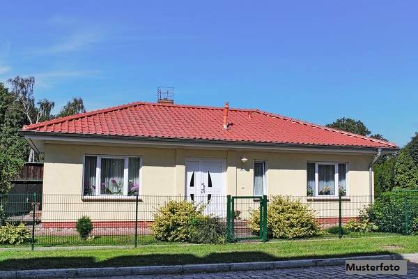 +++ Historischer Charme trifft Potenzial – Einfamilienhaus mit Nebengebäude +++, Haus-kauf, 109.000,€, 3860 Gmünd
