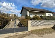 Einfamilienhaus mit großem Grundstück inkl. Garage in absoluter Ruhelage