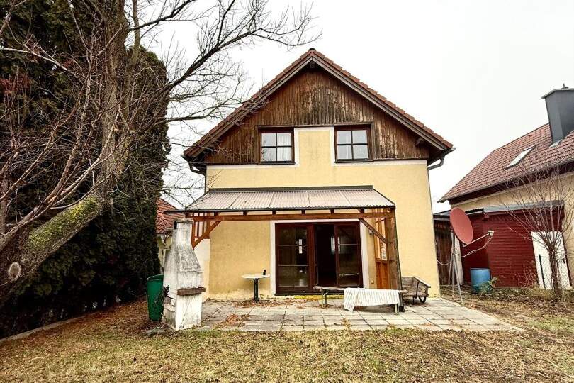 Großzügiges Haus mit Entwicklungspotenzial in Herzogenburg zu kaufen, Haus-kauf, 329.000,€, 3130 Sankt Pölten(Land)