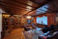 LIEBEVOLLER, SEHR GEPFLEGTER BUNGALOW SAMT NEBENGEBÄUDE MIT PARKÄHNLICHEM GARTEN IN TRAUMHAFTER WOHNLAGE MIT HERRLICHEM GRÜNBLICK DIREKT AN FELDER DER REGION ANGRENZEND