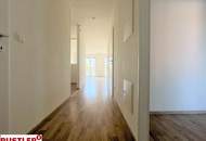 TOP 2 Zimmer Wohnung mit Balkon in zentraler Lage