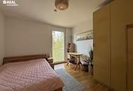 Neuwertige 3 Zimmer Wohnung + Balkon und herrlicher Aussicht ins Grüne