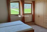 WOHNEN AM SEE - Absolute Rarität in unmittelbarer Seenähe mit Bergblick - 5 Zimmer Erdgeschoßwohnung mit großzügigen Räumlichkeiten