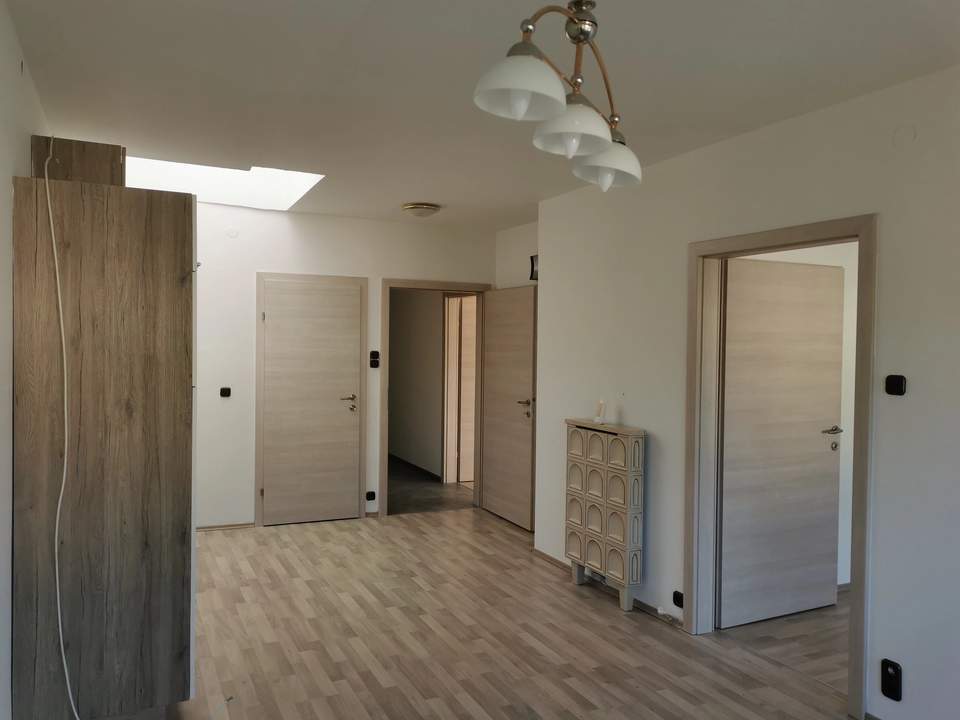 Modernisierte 2-Zimmer-Wohnung mit großer Terrasse in Feldkirchen (Provisionsfrei)