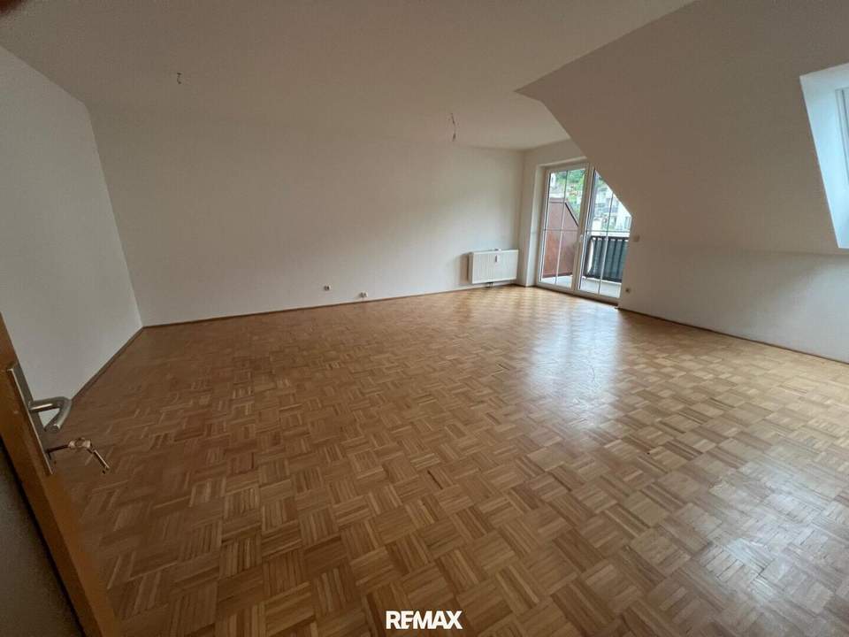 Gemütliche Wohnung mit Balkon!