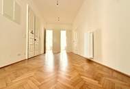 Erstbezug nach Sanierung - Stilaltbauwohnung mit kleinem Balkon