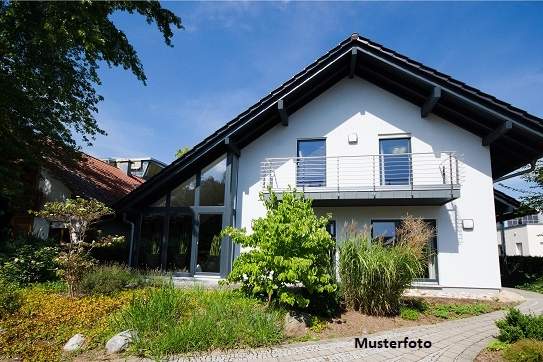 Großzügiges 2-Familienhaus mit 260 m² Wohnfläche, Terrassen & Sauna, Gewerbeobjekt-kauf, 1.460.000,€, 1130 Wien 13., Hietzing