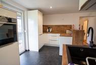 Moderne Dachgeschosswohnung mit Garten und 3 Balkonen in Finkenstein!