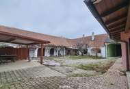 Vierkanter mit großem Innenhof und vielseitigen Nutzungsmöglichkeiten in Buttendorf