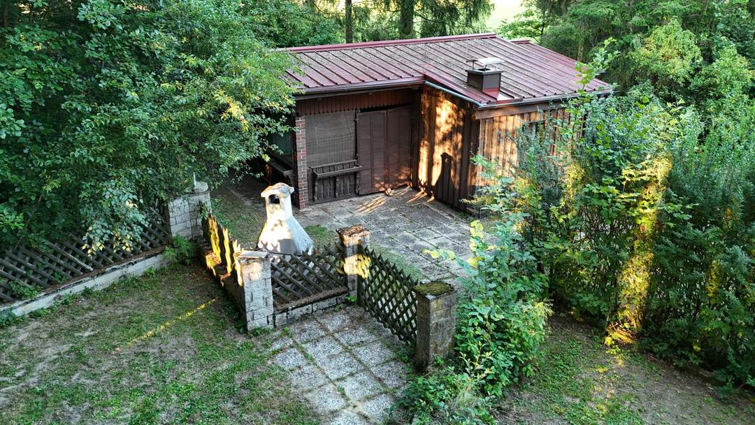 Wochenendhaus in idyllischer Waldrandlage