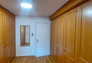 2 große Häuser nebeneinander, Fernblick, angrenzender Wald 7ha optional