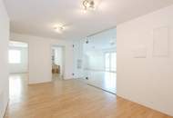 luxuriös, großzügig und modern mit Terrasse und Grünblick