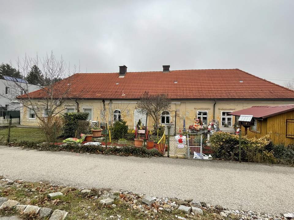 PROVISIONSFREI!!! Altbau mit traditionellem Charakter, 3 Separate Wohnungen
