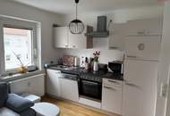 Wohnen im Grünen ohne Kompromisse - beste Infrastruktur inklusive! Gemütliche 2,5-Zimmerwohnung mit cleverer Raumaufteilung ab Sommer verfügbar!