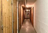 Neuer Preis - 3 getrennte Zimmer mit großer Loggia zum Innenhof