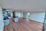 TRAUMHAFTES PENTHOUSE MIT EIGENEM ZUGANG