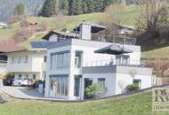 Vom Paarrefugium zum Familienhaus – wandelbar, energieautark und mit traumhaftem Ausblick