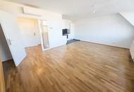 Wohnen mit Weitblick - Helle klimatisierte 2 Zimmer - Dachgeschoss-Maisonettewohnung mit Dachterrasse -- Goldeggasse