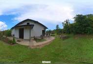 **Traumhaftes Einfamilienhaus mit Pferdestall, Koppel und großem Grundstück in Bocksdorf**