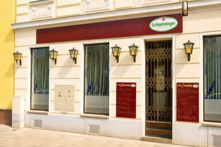 Exzellentes Renditeobjekt in Floridsdorf: Langfristig verpachtetes Café und Plakatwand mit 7,1 % Top-Rendite, Gewerbeobjekt-kauf, 399.000,€, 1210 Wien 21., Floridsdorf