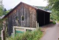 Einfamilienhaus mit Nebengebäude