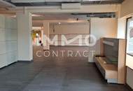 Großes Geschäftslokal mit Lager in Toplage von Ybbs an der Donau. Nutzfläche ca. 750 m² mit Auslagen