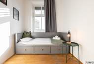 2 ZIMMER ALTBAUWOHNUNG mit ca. 103m² EIGENGARTEN und GARTENHÜTTE II 3. OG MIT LIFT II AIRBNB oder SELBST EINZIEHEN II NÄHE U6/AKH/VOLKSOPER/WUK