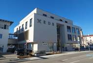 Praxis, Büro oder Geschäftsräumlichkeit im Erdgeschoss inkl. 1 TG Parkplatz - Top 5