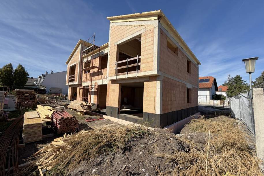 EXTRAVAGANTE ARCHITEKTUR! NEUBAU-ZIEGEL-DESIGNHAUS MIT POOL. LUXUS JEDEN TAG. PROVISIONSFREI für den Käufer., Haus-kauf, 699.000,€, 2540 Baden