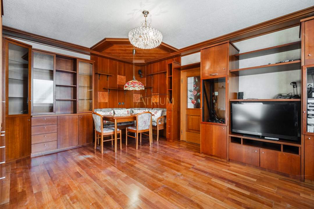 Helle 3-Zimmer-Wohnung mit Potenzial in ausgezeichneter Lage